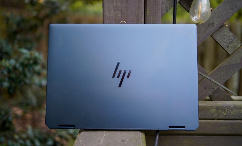 HP Spectre x360 14 boîtier arrière