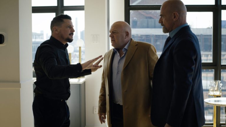 Dean Norris et Michael Trotter parlent du « crime organisé » et de l'intervention « intense » des Stabler Brothers (VIDÉO)
