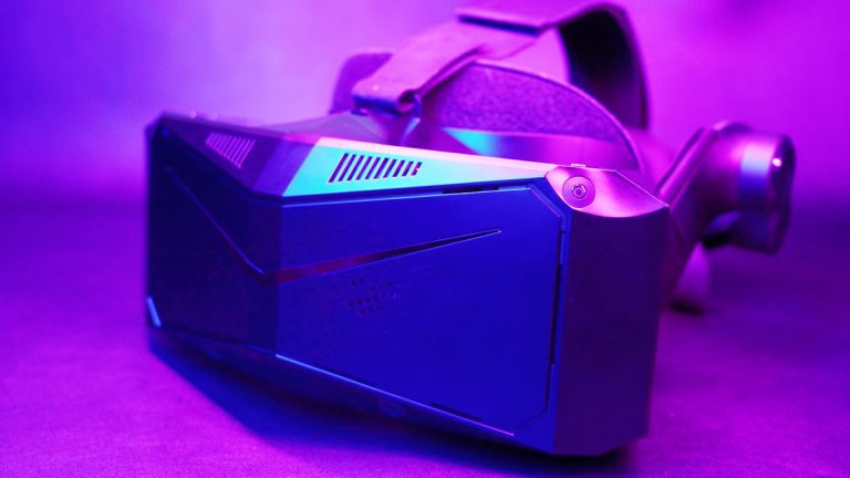 Pimax dévoile le casque Crystal Light VR, un véritable concurrent de Valve Index
