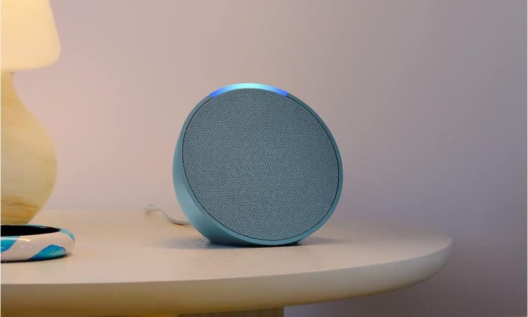 Obtenez un haut-parleur Echo Pop avec une ampoule intelligente TP-Link gratuite pour seulement 23 $