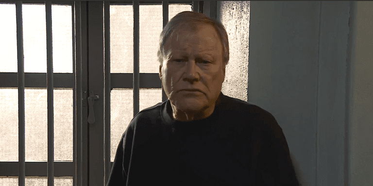 Le chien de Coronation Street sera pris en otage dans le grand scénario de Roy Cropper
