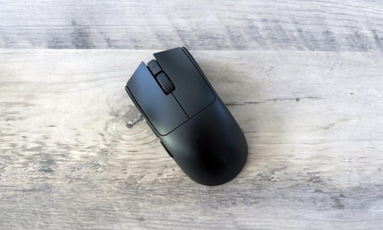 Personne n’a besoin de dépenser 160 $ ​​pour une souris de jeu, mais la nouvelle Viper V3 Pro de Razer est quand même excellente