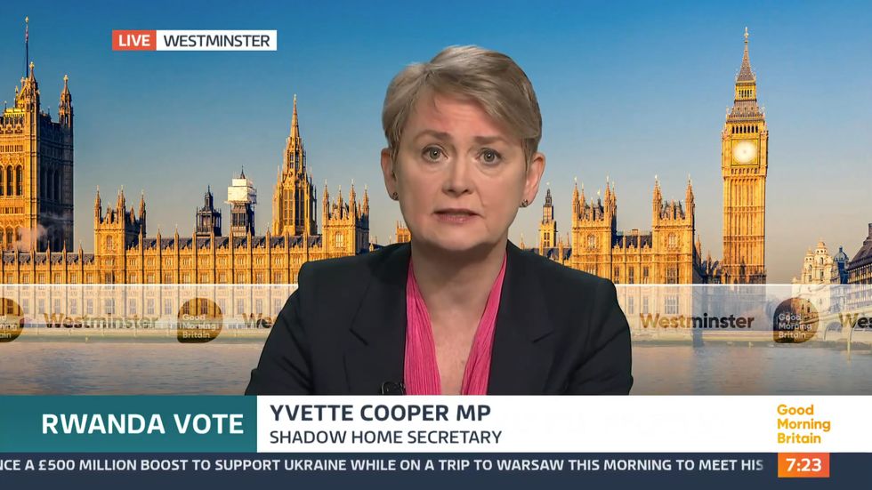 yvette cooper mp sur bonjour la grande-bretagne