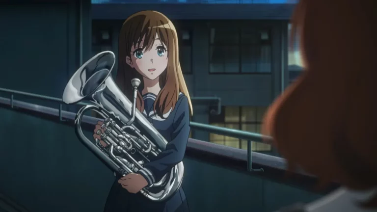 Hibike Euphonium Season 3 screenshot of character holding instrument