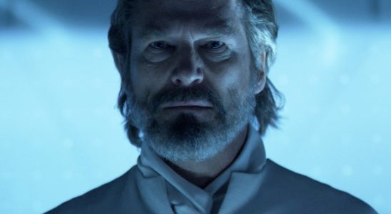 Jeff Bridges de retour pour "Tron : Ares", déclare que le personnage vieilli de "Tron : Legacy" ressemblait "plus à Bill Maher qu'à moi-même" Les plus populaires à lire absolument Inscrivez-vous aux newsletters variées Plus de nos marques