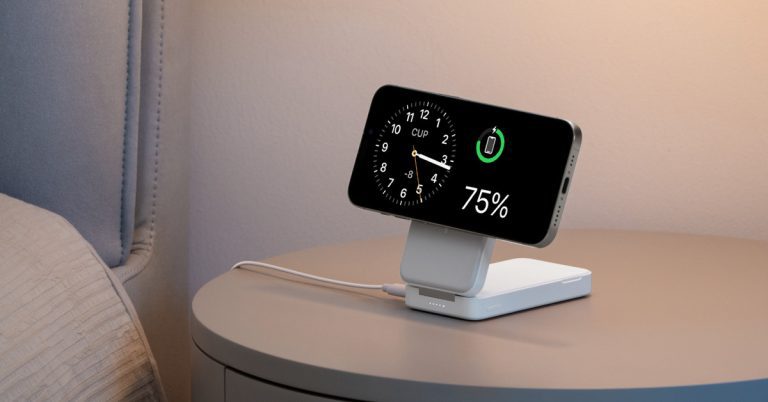 Le chargeur pliable Qi2 d’Anker et d’autres banques d’alimentation sont jusqu’à 30 % de réduction