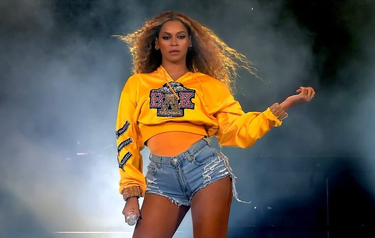 Le nouvel album de Beyoncé, « Cowboy Carter », est une déclaration contre la musique IA