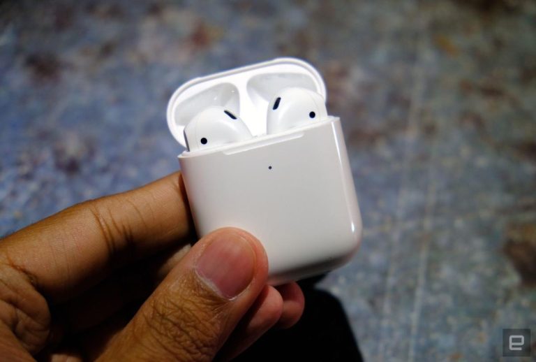 Les Apple AirPods 2 tombent à seulement 89 $