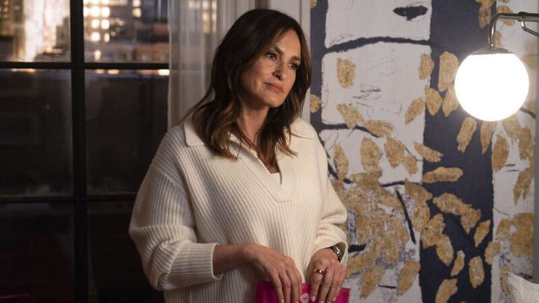 Mariska Hargitay as Olivia Benson in Law & Order: SVU Season 25x09