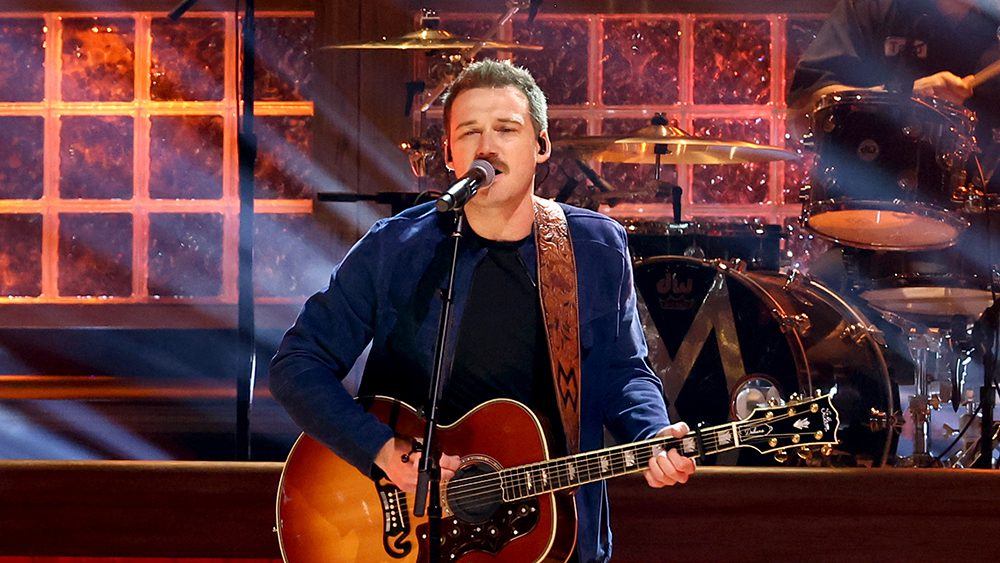 NASHVILLE, TENNESSEE - NOVEMBER 08: EDITORIAL USE ONLY Morgan Wallen performs onstage during the 57th Annual CMA Awards at Bridgestone Arena on November 08, 2023 in Nashville, Tennessee. (Photo by Terry Wyatt/Getty Images)