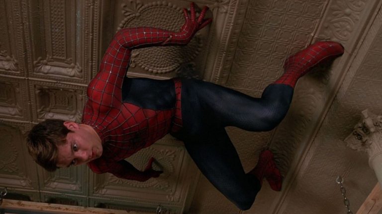 Non, le réalisateur Sam Raimi ne travaille pas sur un nouveau film Spider-Man
