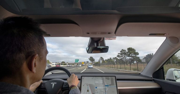 Tesla réduit le prix de l’abonnement mensuel Full Self-Driving