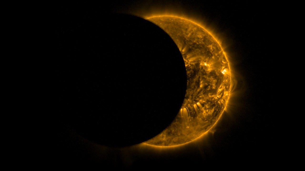 Une flotte de satellites a capturé l’éclipse totale de Soleil depuis l’orbite et les images sont spectaculaires
