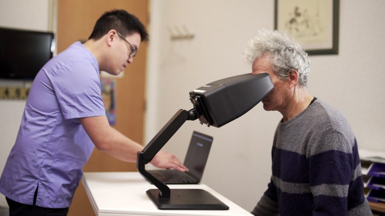 neuroClues veut installer une technologie de suivi oculaire à haute vitesse dans le cabinet du médecin