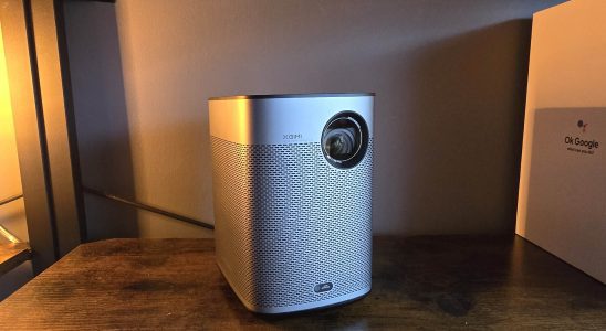 Test XGIMI Halo+ : une centrale de projection portable