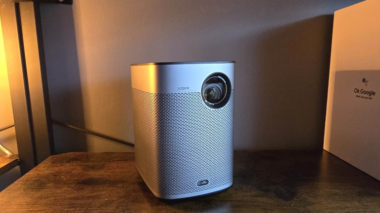 Test XGIMI Halo+ : une centrale de projection portable
