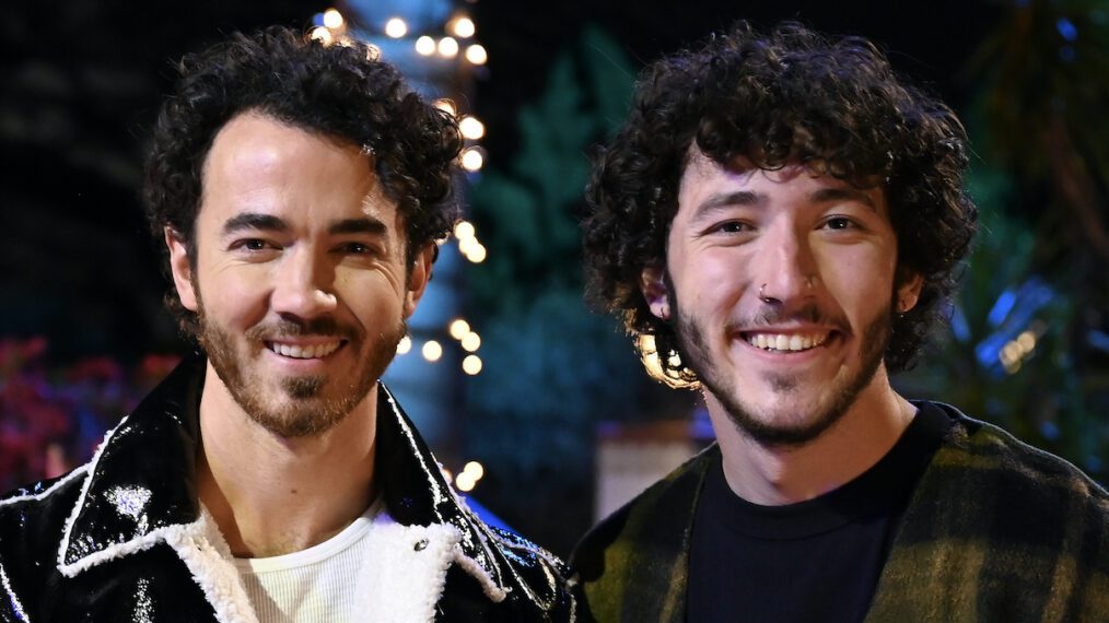 Hosts Kevin Jonas and Franklin Jonas in 