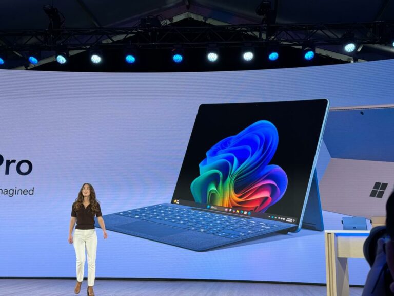 Le nouveau Copilot+ Surface Pro de Microsoft dispose d’un écran OLED et d’un clavier repensé