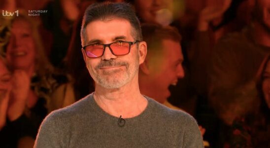 Britain's Got Talent voit Simon Cowell choisir le deuxième groupe de Golden Buzzer