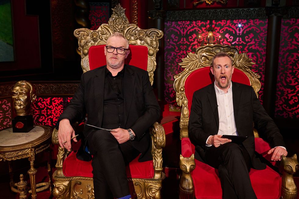 Greg Davies, Alex Horne, maître des tâches