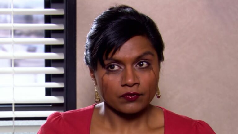 Mindy Kaling starring as Kelly in NBC