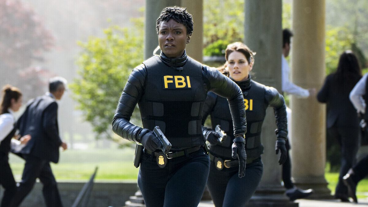 Tiff and Maggie running in CBS