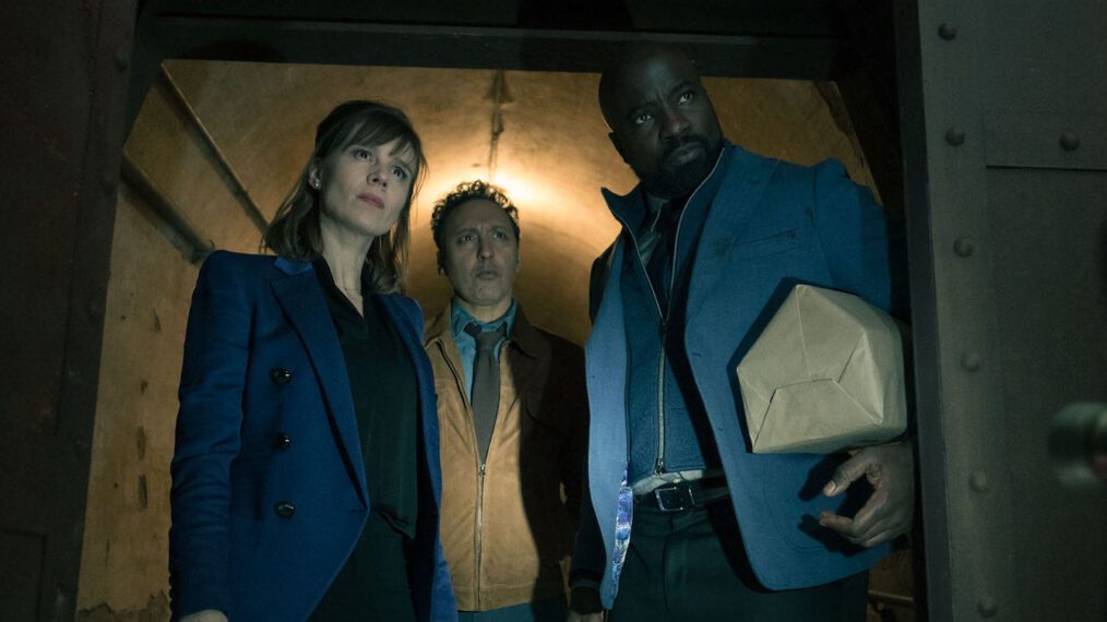 Katja Herbers as Kristen Bouchard, Aasif Mandvi as Ben Shakir and Mike Colter as David Acosta in 