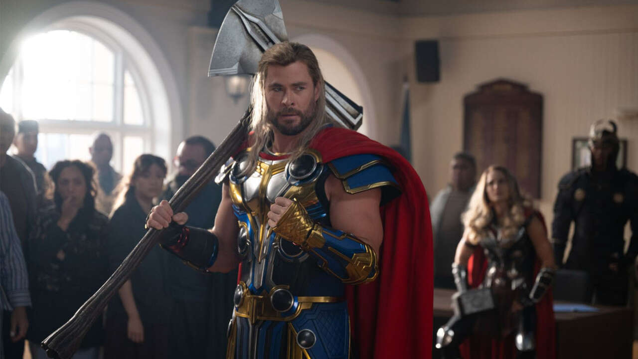 George Miller adorerait réaliser Thor 5 avec Chris Hemsworth
