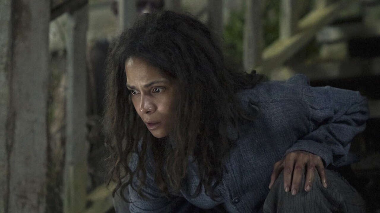 Halle Berry repousse le mal dans la première bande-annonce de Never Let Go
