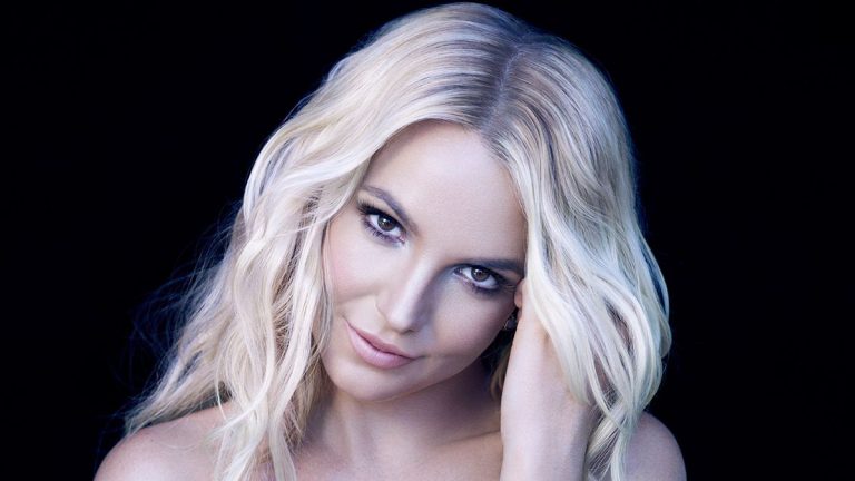 "Il n'y a pas eu de justice" : Britney Spears s'en prend aux parents avec des messages salés après avoir réglé un procès avec Jamie Spears
