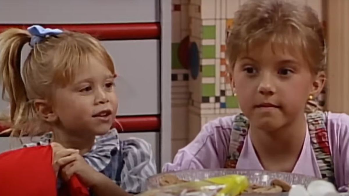 Jodie Sweetin explique pourquoi elle était beaucoup plus proche de Mary-Kate et Ashley Olsen que de Candace Cameron Bure lors du tournage de Full House
