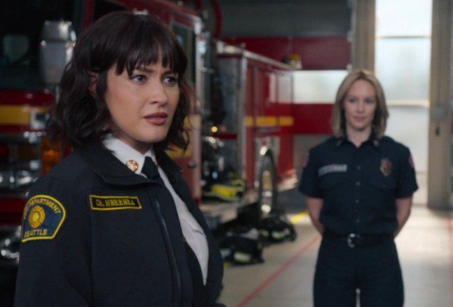 La finale de la série « Station 19 » était parfaite, à l’exception des perruques « Future » !