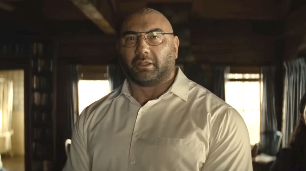 Dave Bautista, frappe à la cabine