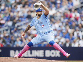 Les chauves-souris des Blue Jays luttent à nouveau alors qu’Alek Manoah, d’autrefois, refait surface lors de la défaite contre les Twins