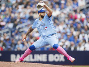 Les chauves-souris des Blue Jays luttent à nouveau alors que Manoah d’autrefois refait surface dans la défaite contre les Twins