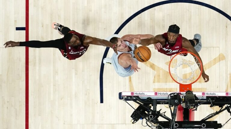 Les matchs de basket-ball des finales de la NBA seront diffusés en direct sur Imax à Hong Kong, à Taiwan. Les plus populaires doivent être lus Abonnez-vous aux newsletters variées Plus de nos marques
	
	
