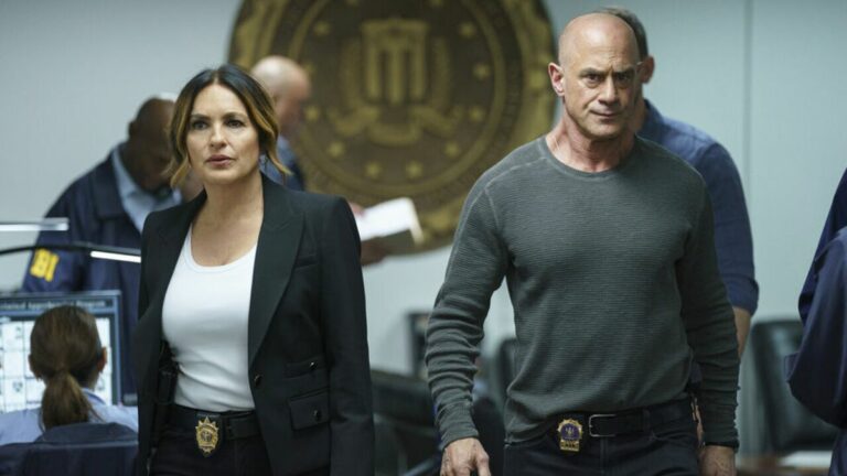 Mariska Hargitay et Christopher Meloni se sont réunis avant les finales de Law and Order, et maintenant Benson et Stabler me manquent à nouveau
