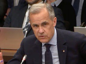 Mark Carney affirme que la taxe carbone a été utile « jusqu’à présent » et appelle à une alternative crédible