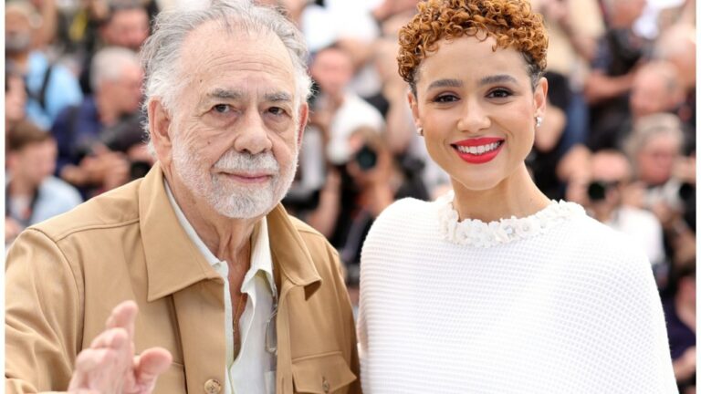 Nathalie Emmanuel à propos de la première de "Megalopolis" de Francis Ford Coppola (et portant du Chanel personnalisé) pour ses débuts à Cannes : "C'était assez écrasant" Les articles les plus populaires à lire absolument Abonnez-vous aux newsletters variées Plus de nos marques
	
	
