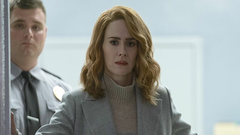 Sarah Paulson in Glass