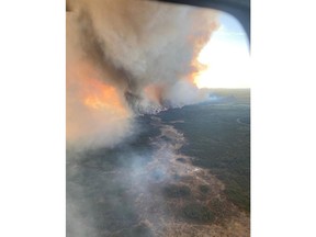 L'incendie de forêt du lac Parker