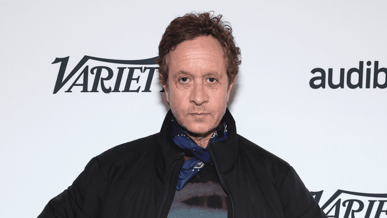 Pauly Shore dit qu'il joue dans le biopic de Richard Simmons « Qu'il le veuille ou non » : « Juste une autre putain de bosse sur ma putain de route » Les plus populaires à lire absolument Abonnez-vous aux newsletters variées Plus de nos marques
	
	
