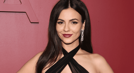 Victoria Justice a tourné la « toute première scène de sexe » le premier jour du tournage du nouveau film et a pensé : « Vraiment ?  On va programmer ça pour le premier jour ?'  Les plus populaires À lire absolument Inscrivez-vous aux newsletters variées Plus de nos marques