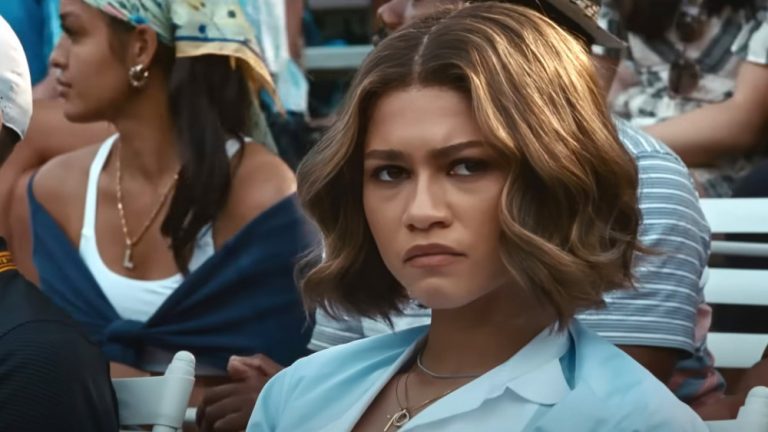 Zendaya dit que la fin de "Challengers" peut être "déroutante" après que sa mère ait "lu la fin si différente" et ait pensé que Tashi était "énervée" Les plus populaires à lire absolument Inscrivez-vous aux newsletters variées Plus de nos marques
	
	
