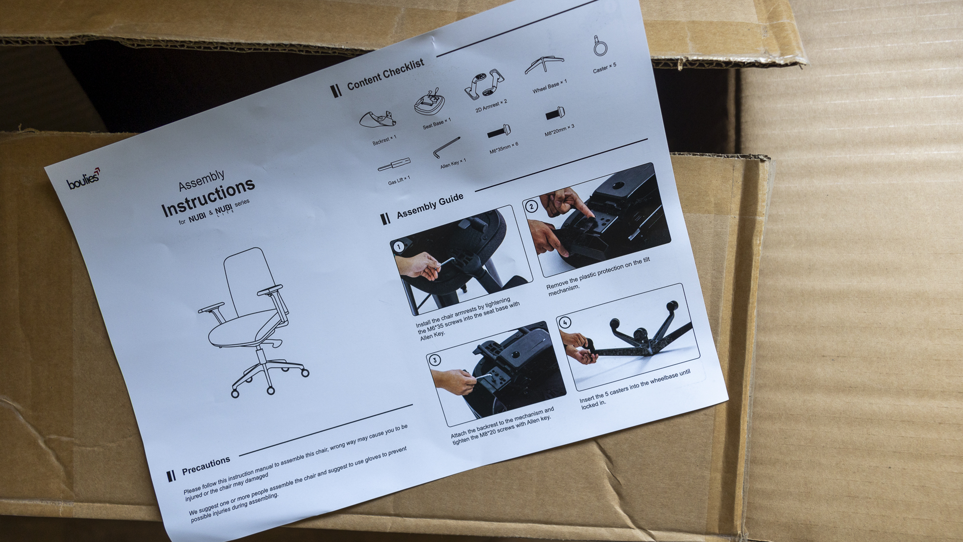 Les instructions de montage de la chaise Boulies NUBI