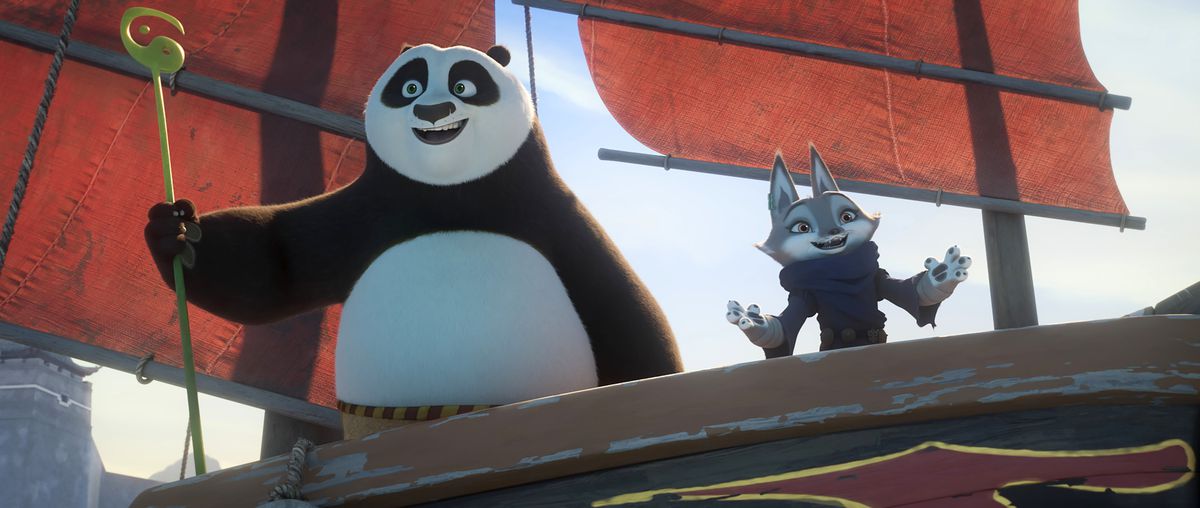 Po le panda (Jack Black) et Zhen le renard gris (Awkwafina) se tiennent sur le pont d'un navire, tous deux souriants bouche bée, dans Kung Fu Panda 4