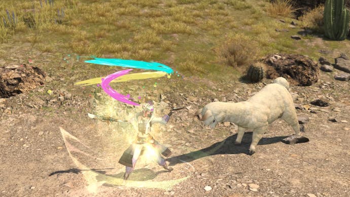 Capture d'écran de Final Fantasy 14 montrant Pictomancien avec des tourbillons arc-en-ciel combattant un alpaga