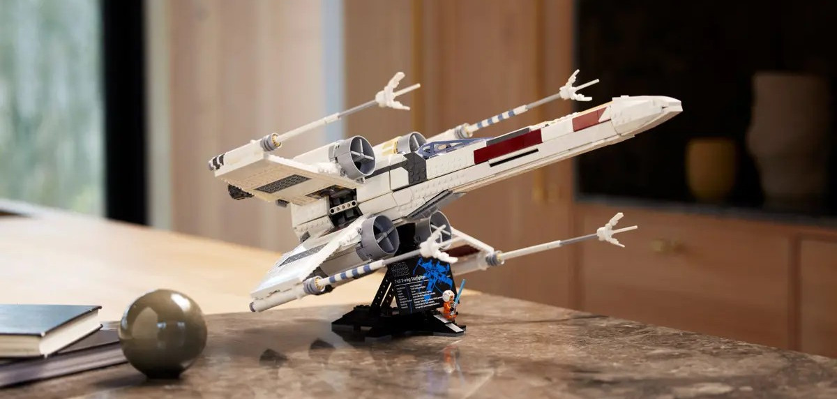 Une photo de stock du Lego X-Wing