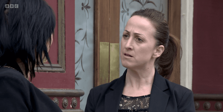 Spoilers EastEnders – Sonia reçoit de tristes nouvelles à propos de Bianca après sa sortie
