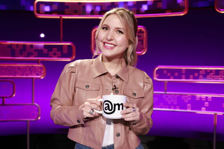 After Midnight : renouvellement de la saison deux annoncé pour la série CBS Late Night avec Taylor Tomlinson
